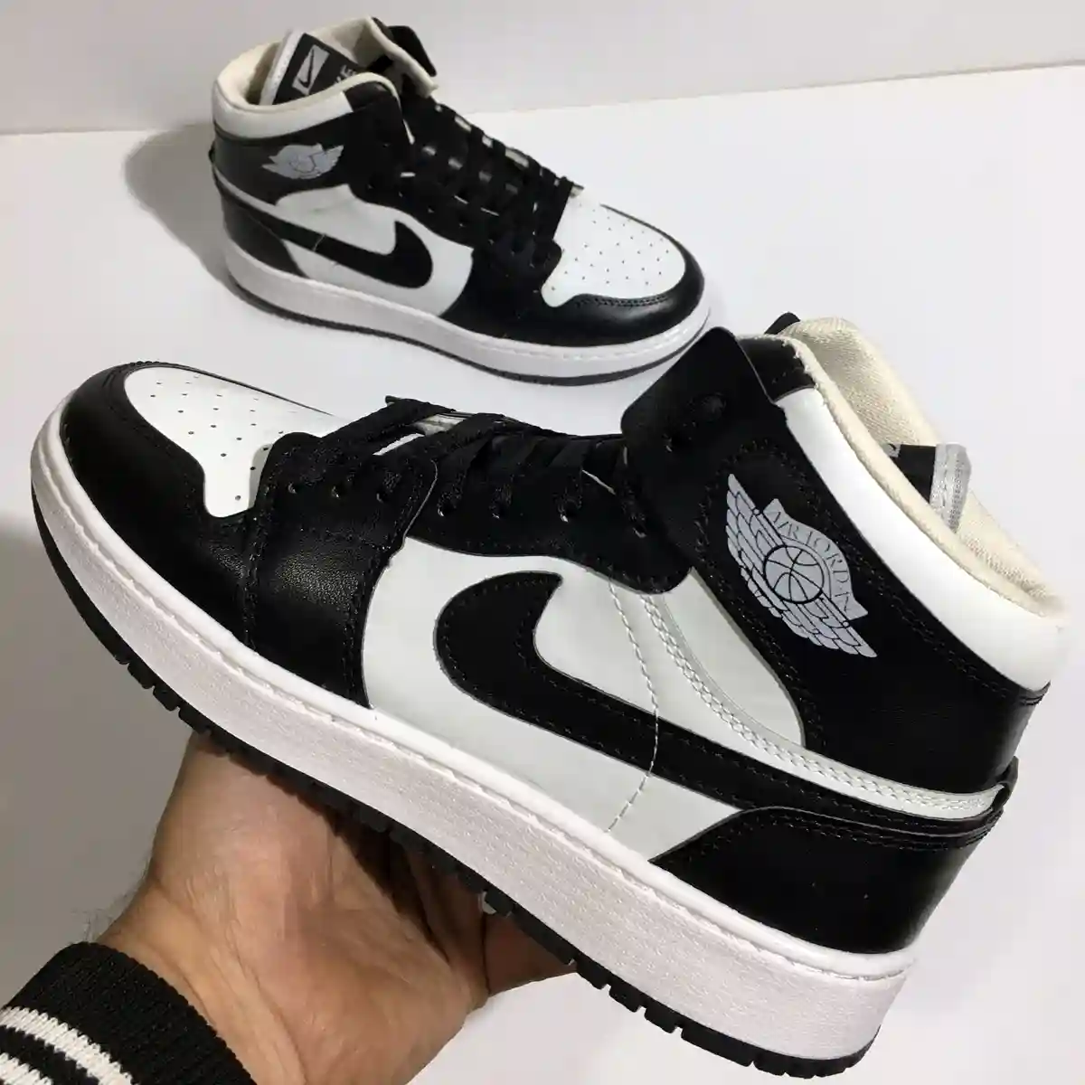 کفش کتونی ساقدار مردانه نایک جردن وان Jordan 1 سفید مشکی کد 220